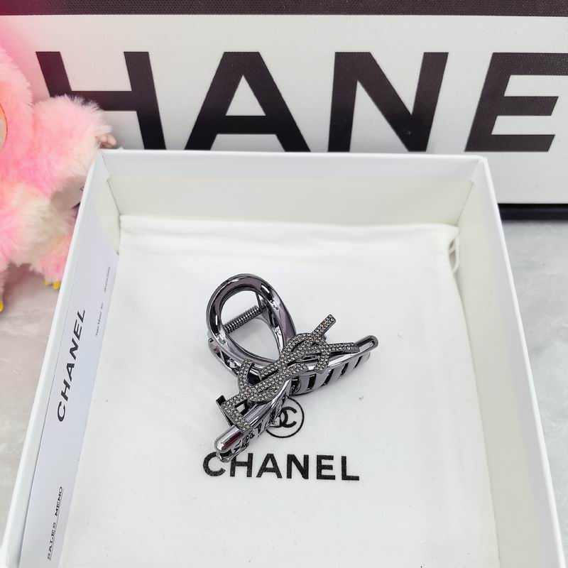 YSL Hair Grab Clip dx01